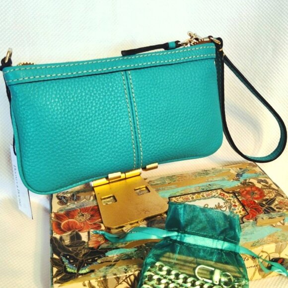 Dooney & Bourke Leather Large Slim Wristlet/Crossbody in Mint/Mint, Rare NWT - Picture 7 of 12